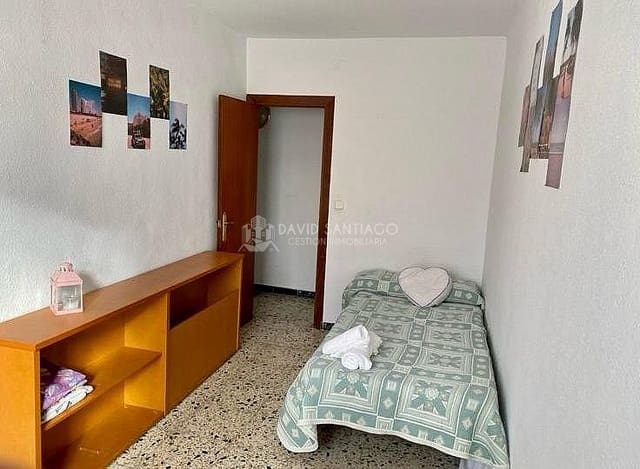 4 soveværelse Villa til salg i Torre del Mar, Vélez-Málaga - € 295.000 (Ref: 9184890)