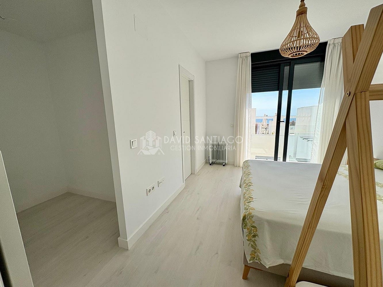 4 chambre Villa/Maison à vendre à Torre de Benagalbon avec piscine garage - 545 000 € (Ref: 9185971)
