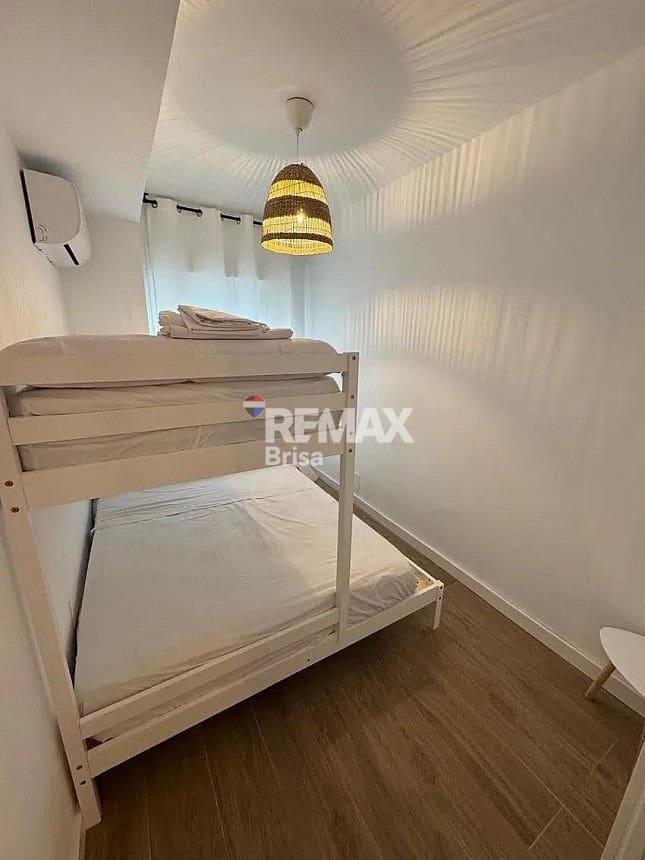 2 makuuhuone Huoneisto vuokrattavana paikassa Torre del Mar mukana uima-altaan - 950 € (Ref: 9189693)