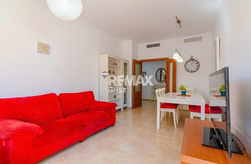 Apartamento de 3 habitaciones en Rincón de la Victoria en alquiler con piscina garaje - 1.300 € (Ref: 9189849)