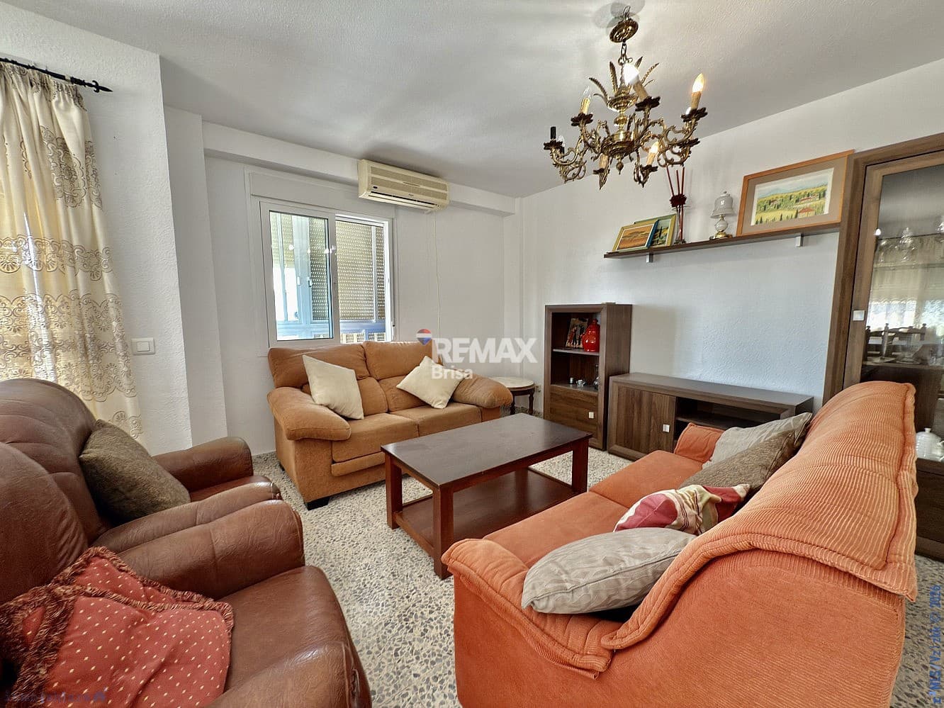 3 makuuhuone Huoneisto myytävänä paikassa Torre del Mar mukana uima-altaan - 349 900 € (Ref: 9191585)