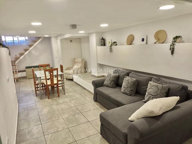 2 sypialnia Dom do wynajęcia w Valle Niza, Vélez-Málaga z basenem garażem - 900 € (Ref: 9194114)