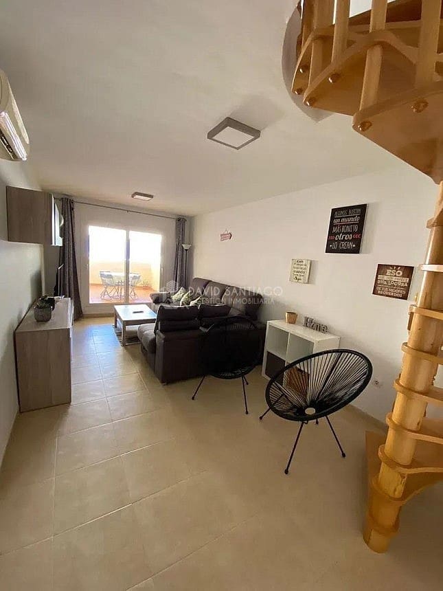 4 soveværelse Penthouse til leje i El Morche med swimmingpool garage - € 1.200 (Ref: 9194713)