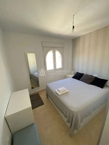 Penthouse de 4 chambres à louer à El Morche, Torrox avec piscine garage - 1 200 € (Ref: 9194713)