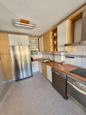 3 soveværelse Byhus til leje i Chilches, Vélez-Málaga med swimmingpool garage - € 1.100 (Ref: 9203504)