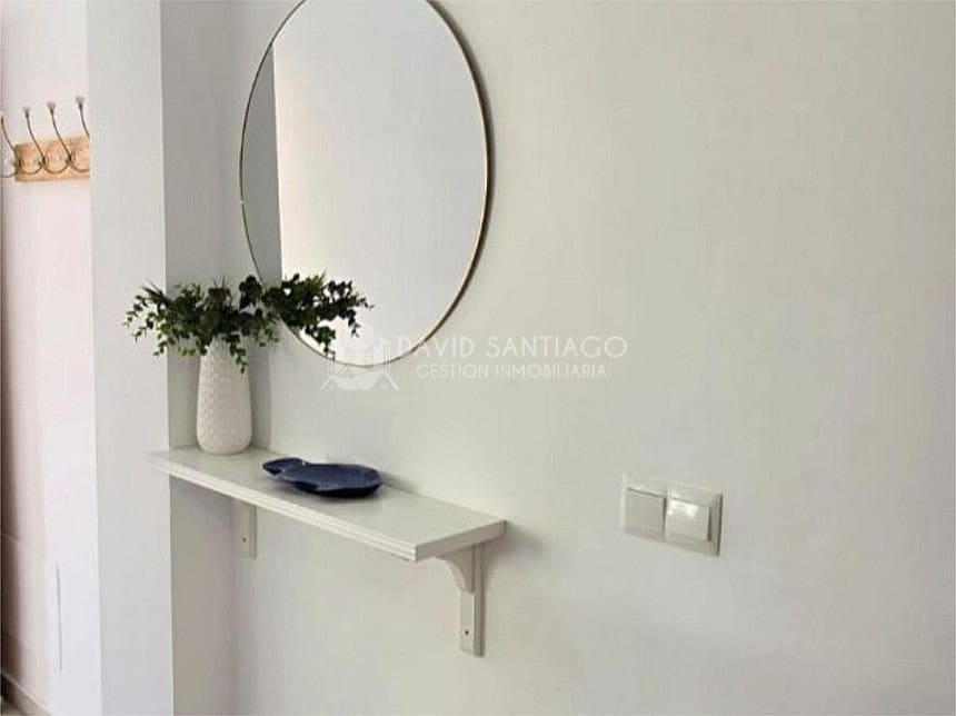 2 soveværelse Lejlighed til leje i Torrox-Costa med swimmingpool garage - € 750 (Ref: 9204918)