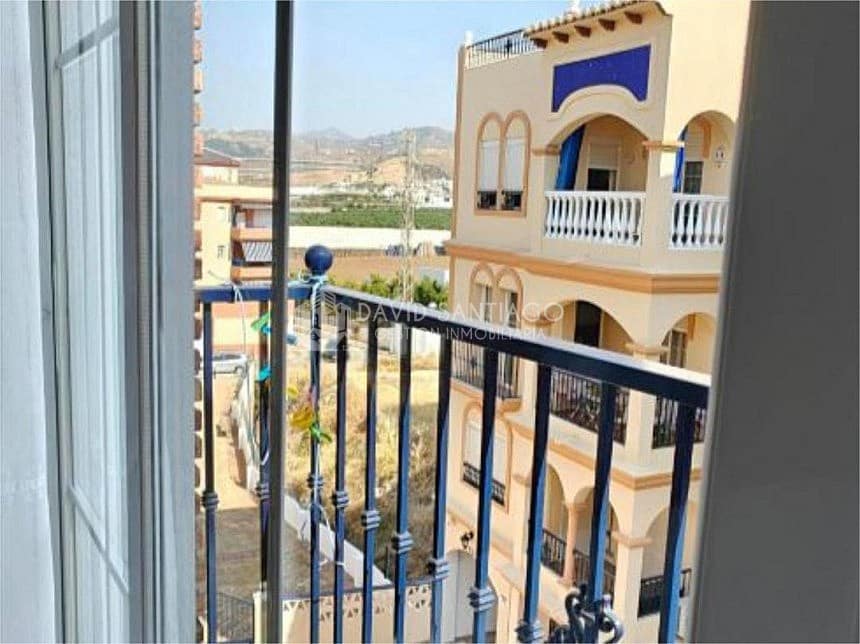 2 soveværelse Lejlighed til leje i Torrox-Costa med swimmingpool garage - € 750 (Ref: 9204918)