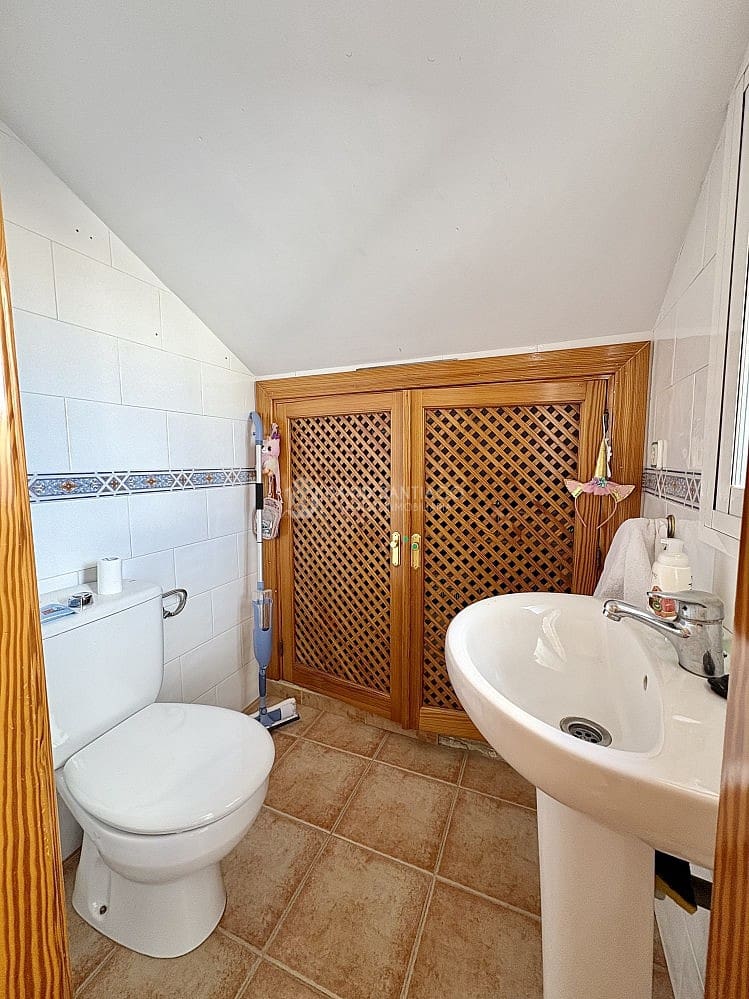 5 soveværelse Villa til salg i Caleta de Velez - € 730.000 (Ref: 9207330)