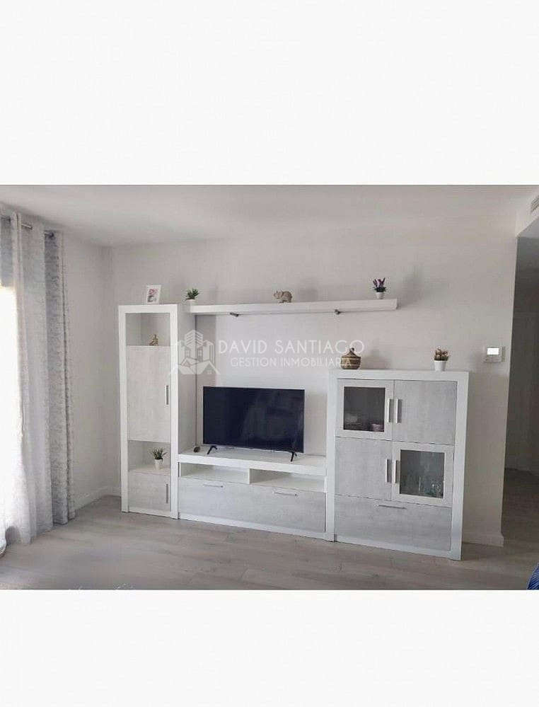 2 soverom Strandleiligheter til leie i Valle Niza med svømmebasseng garasje - € 925 (Ref: 9216658)