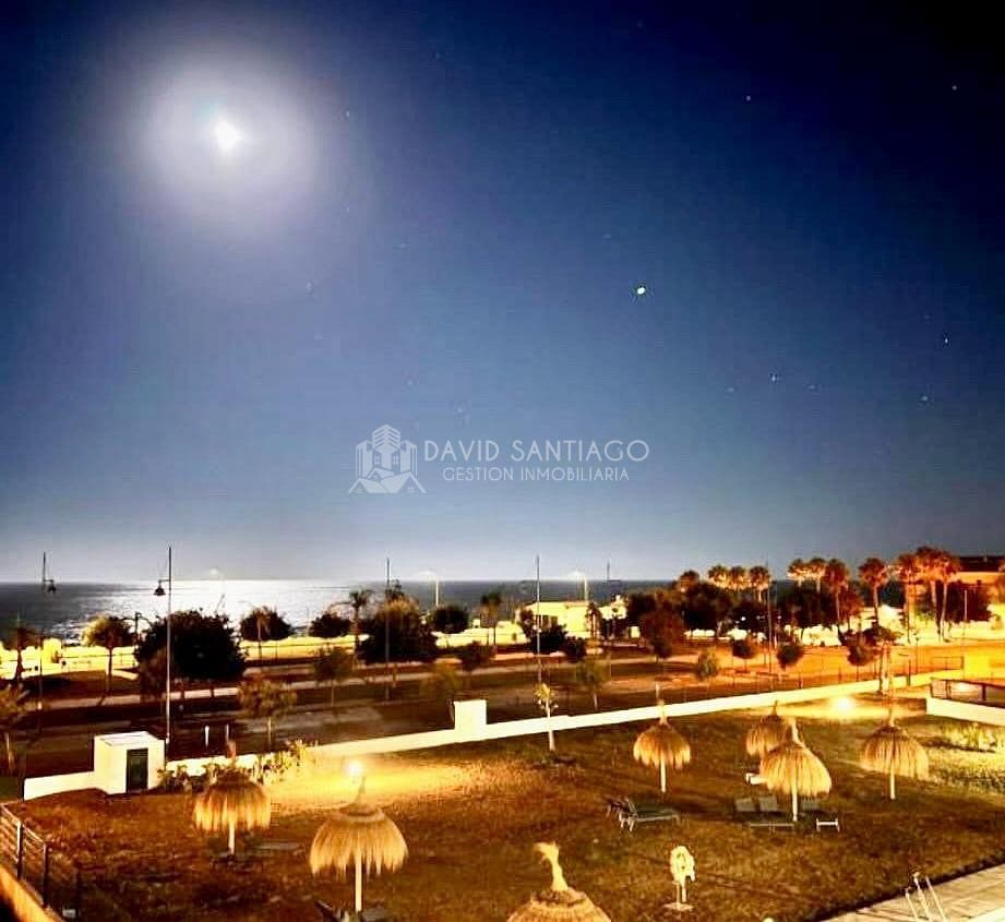 2 soverom Strandleiligheter til leie i Valle Niza med svømmebasseng garasje - € 925 (Ref: 9216658)