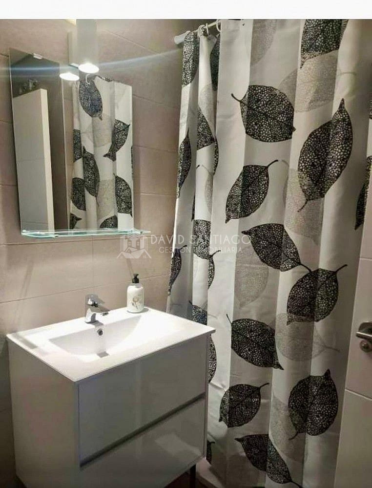 2 soverom Strandleiligheter til leie i Valle Niza med svømmebasseng garasje - € 925 (Ref: 9216658)