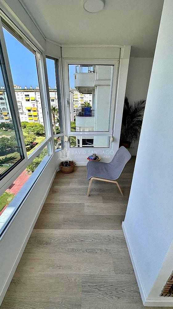 2 soveværelse Lejlighed til leje i Torrox-Costa med swimmingpool - € 1.300 (Ref: 9223576)