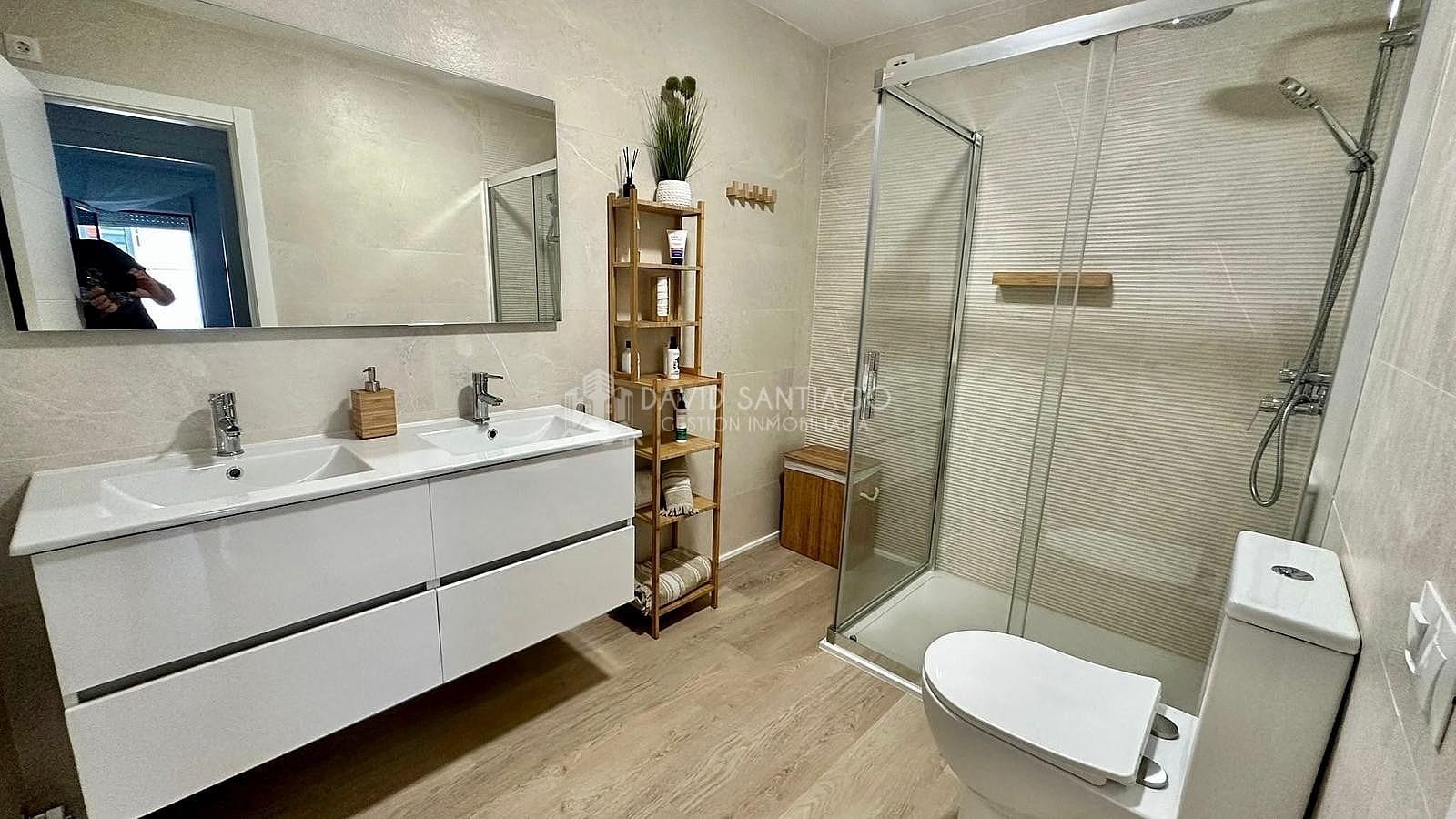 2 soveværelse Lejlighed til leje i Torrox-Costa med swimmingpool - € 1.300 (Ref: 9223576)