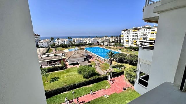 2 soverom Leilighet til leie i El Peñoncillo, Torrox med svømmebasseng - € 1 300 (Ref: 9223576)
