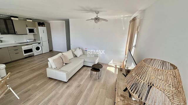 2 soveværelse Lejlighed til leje i El Peñoncillo, Torrox med swimmingpool - € 1.300 (Ref: 9223576)