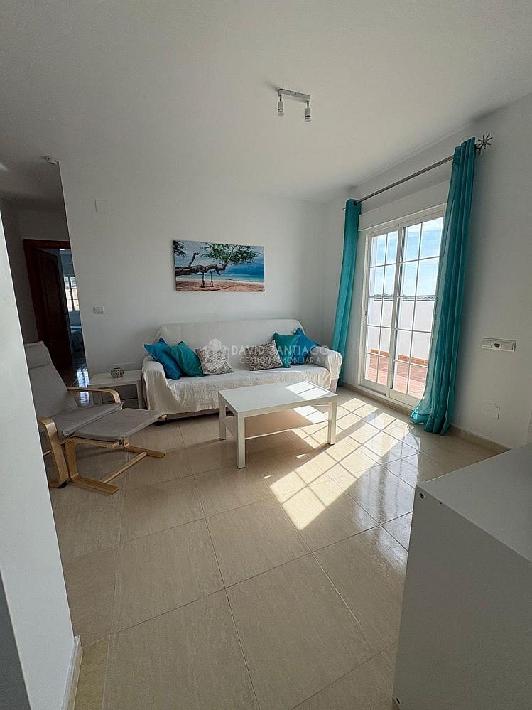 2 soveværelse Penthouse til leje i Torrox Park - € 900 (Ref: 9241138)