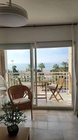 2 sovrum Lägenhet att hyra i Torre del Mar, Vélez-Málaga - 900 € (Ref: 9256347)