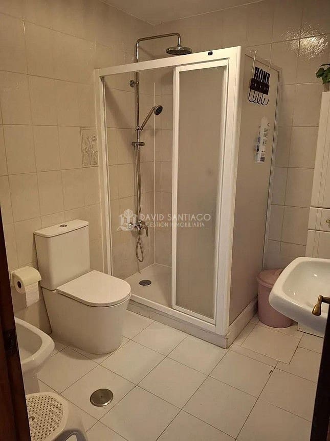 Appartement de 2 chambres à louer à Torre del Mar - 900 € (Ref: 9256347)