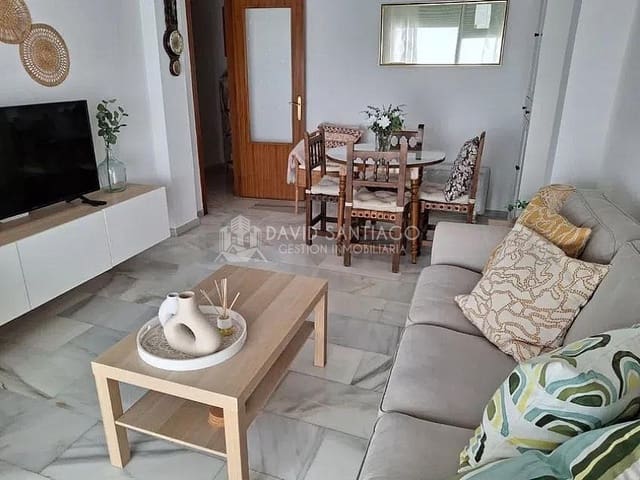 2 sovrum Lägenhet att hyra i Torre del Mar, Vélez-Málaga - 900 € (Ref: 9256347)