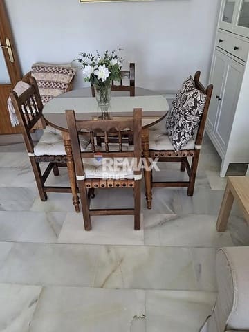 2 bedroom Apartment for rent in Torre del Mar, Vélez-Málaga - € 900 (Ref: 9256347)