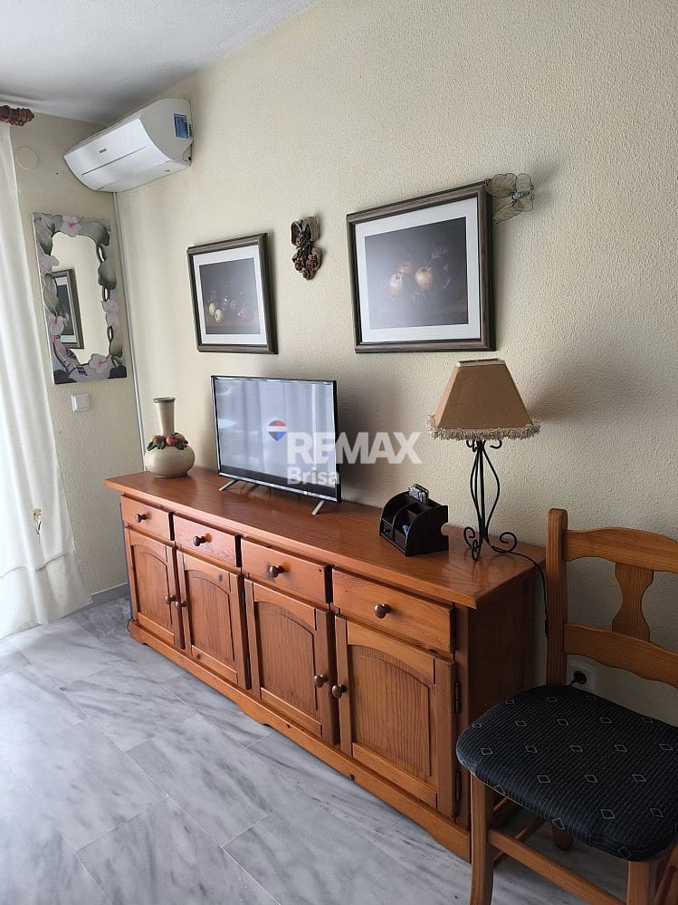 Appartement de 1 chambre à louer à Torrox-Costa avec piscine garage - 700 € (Ref: 9256348)