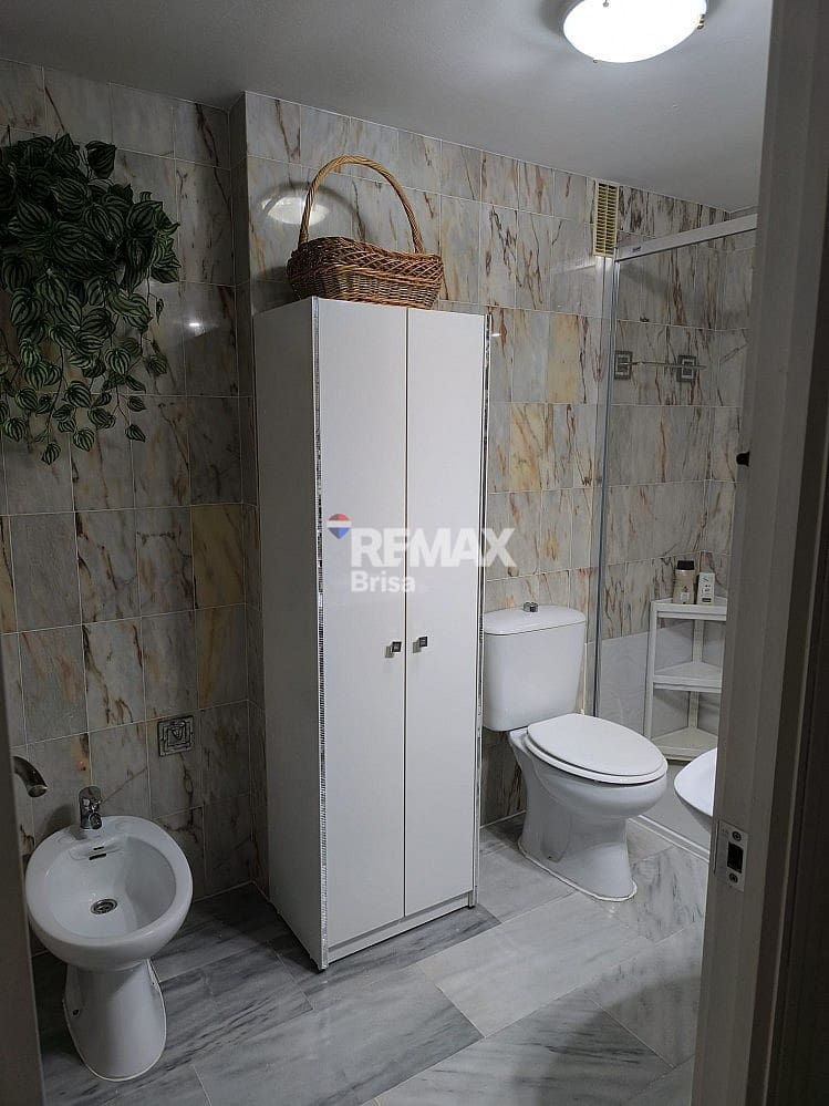 Appartement de 1 chambre à louer à Torrox-Costa avec piscine garage - 700 € (Ref: 9256348)