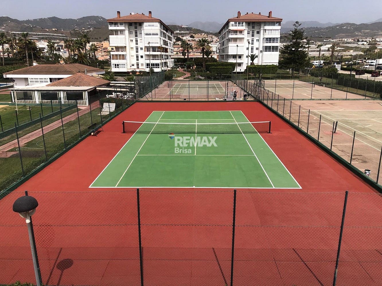 Appartement de 1 chambre à louer à Torrox-Costa avec piscine garage - 700 € (Ref: 9256348)