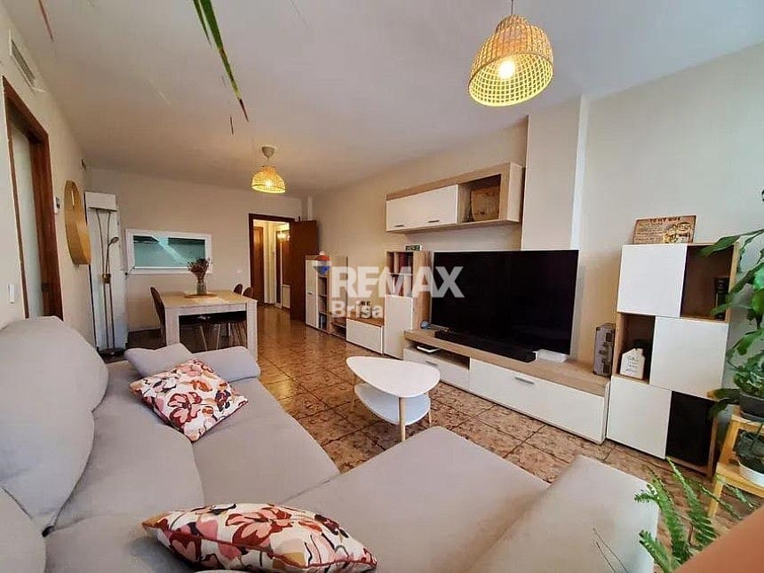 3 soveværelse Lejlighed til leje i Rincon de la Victoria med swimmingpool - € 1.250 (Ref: 9274970)