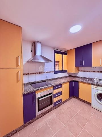 2 soverom Leilighet til leie i Torre del Mar, Vélez-Málaga med garasje - € 900 (Ref: 9301317)