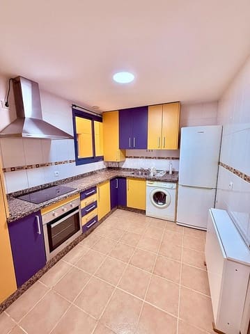 2 soverom Leilighet til leie i Torre del Mar, Vélez-Málaga med garasje - € 900 (Ref: 9301317)