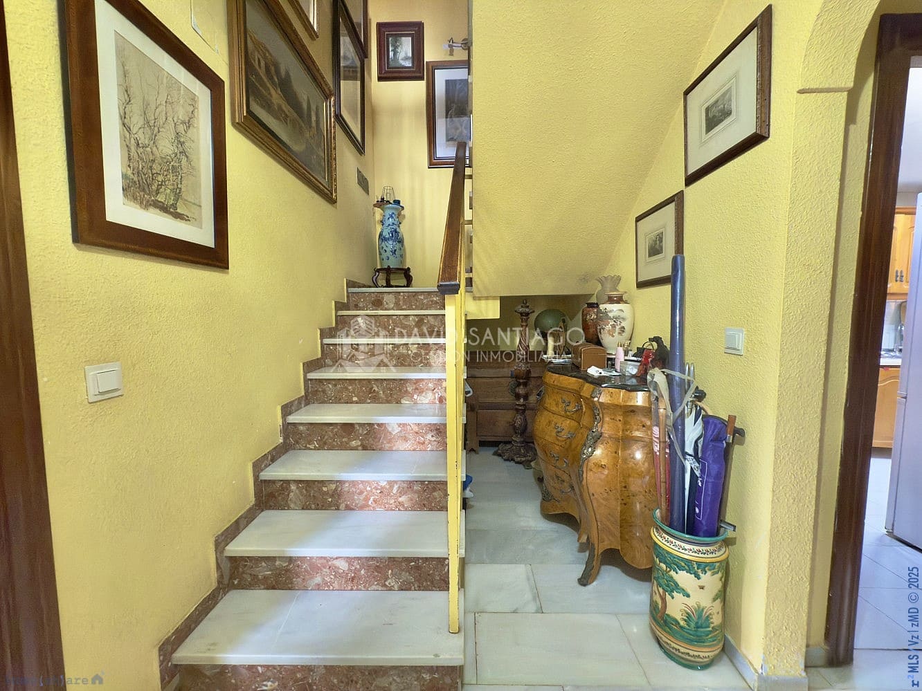 7 slaapkamer Halfvrijstaande villa te koop in Torre del Mar met zwembad garage - € 725.000 (Ref: 9311437)