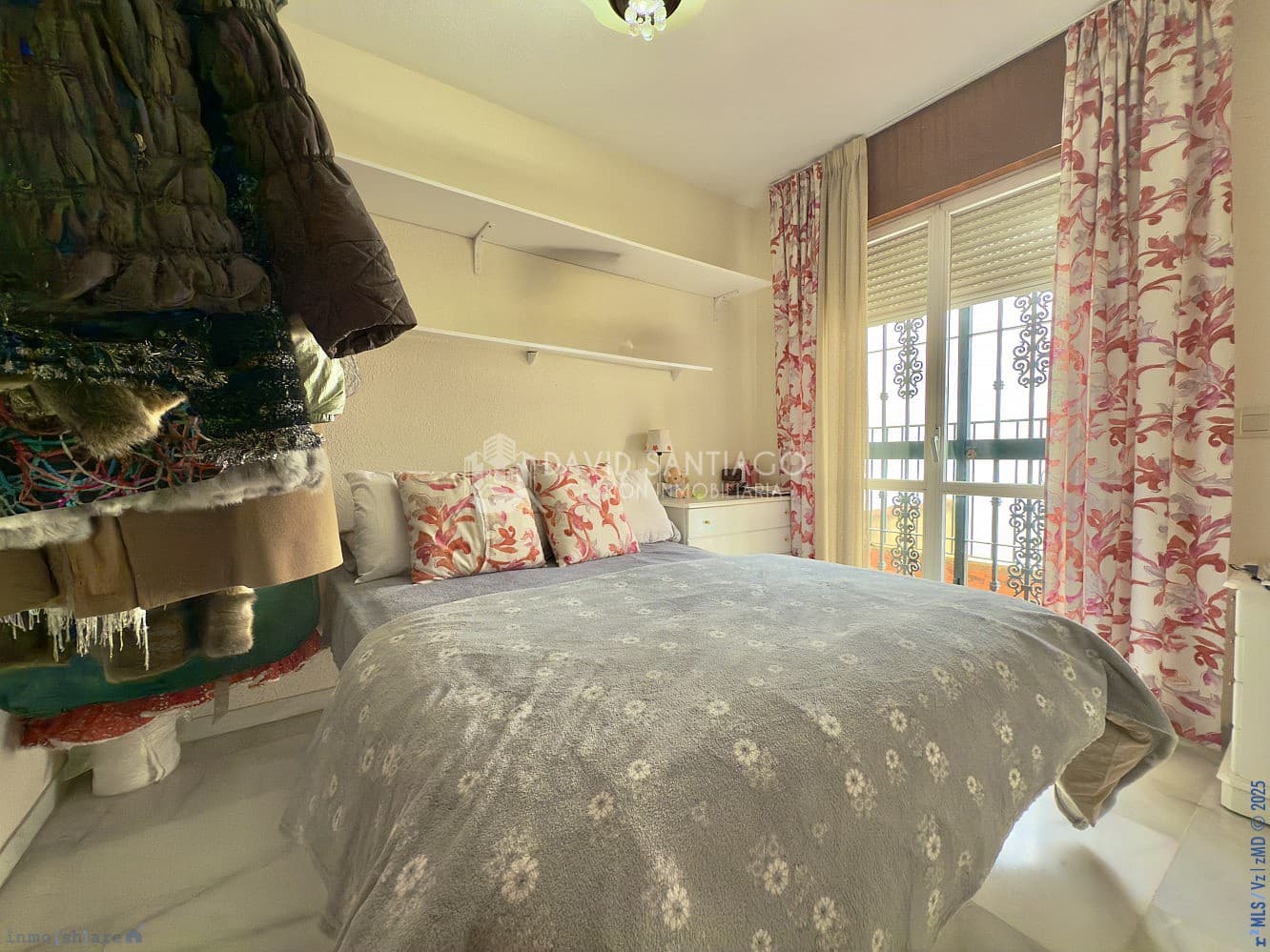 7 slaapkamer Halfvrijstaande villa te koop in Torre del Mar met zwembad garage - € 725.000 (Ref: 9311437)