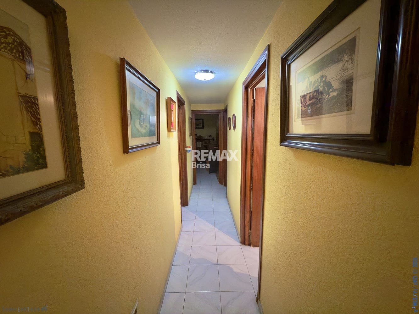 7 bedroom Semi-detached Villa for sale in Torre del Mar with pool garage - € 725,000 (Ref: 9311437)