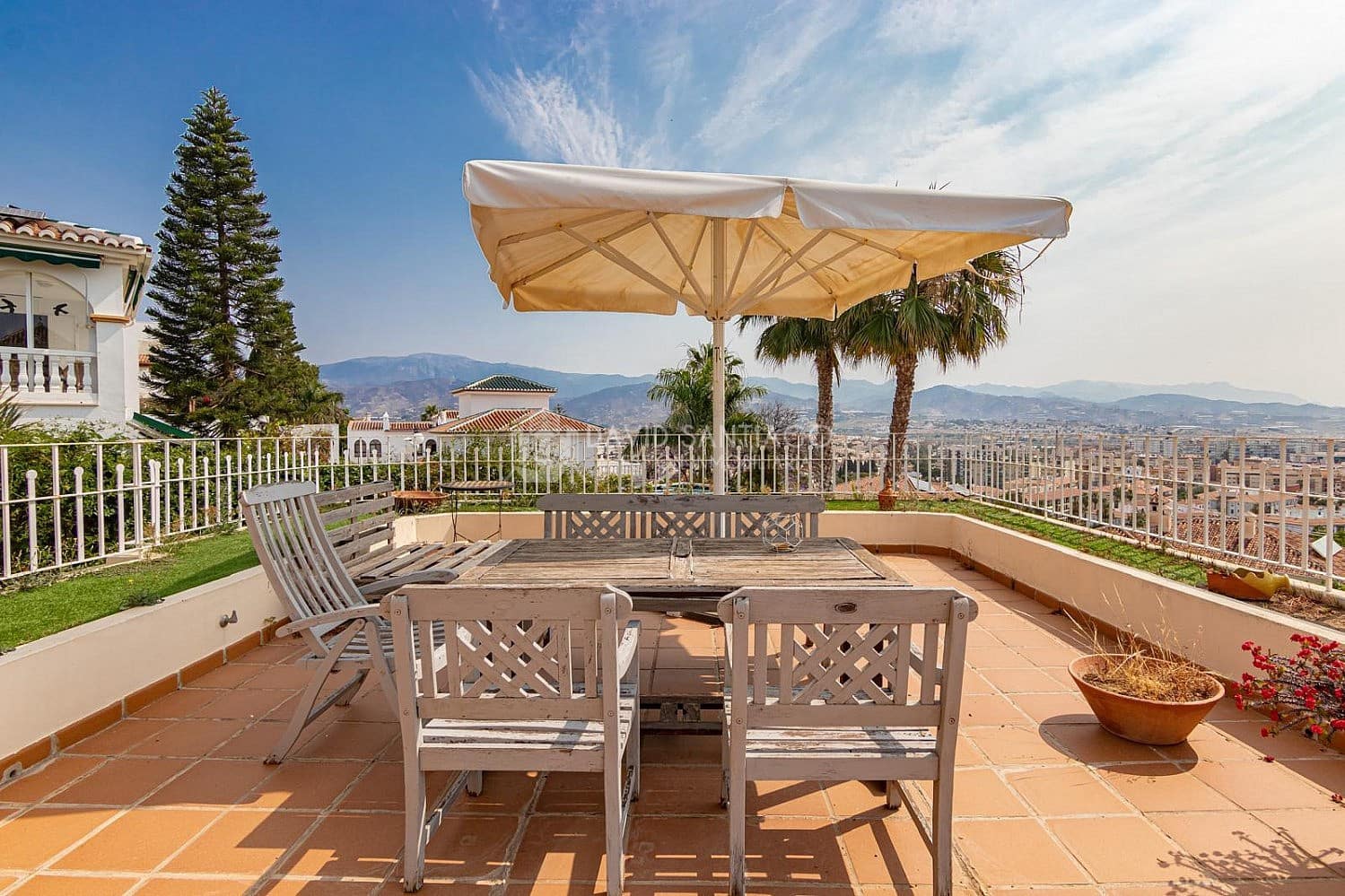 6 soverom Villa til salgs i Torre del Mar - € 975 000 (Ref: 9325206)