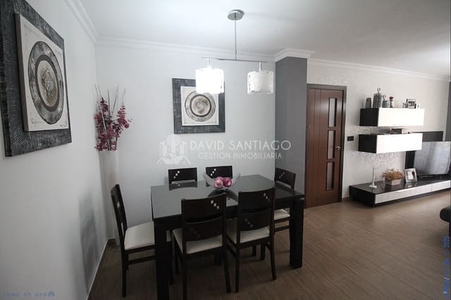 3 soveværelse Lejlighed til salg i Caleta de Vélez, Vélez-Málaga - € 289.000 (Ref: 9325425)