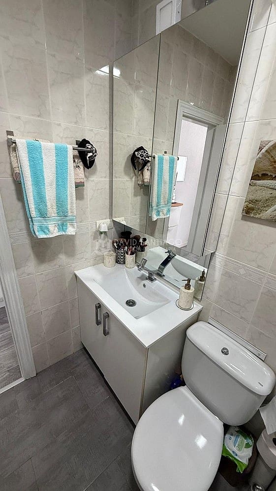 2 bedroom Apartment for sale in Torrox Park with pool garage - € 190,000 (Ref: 9357937)