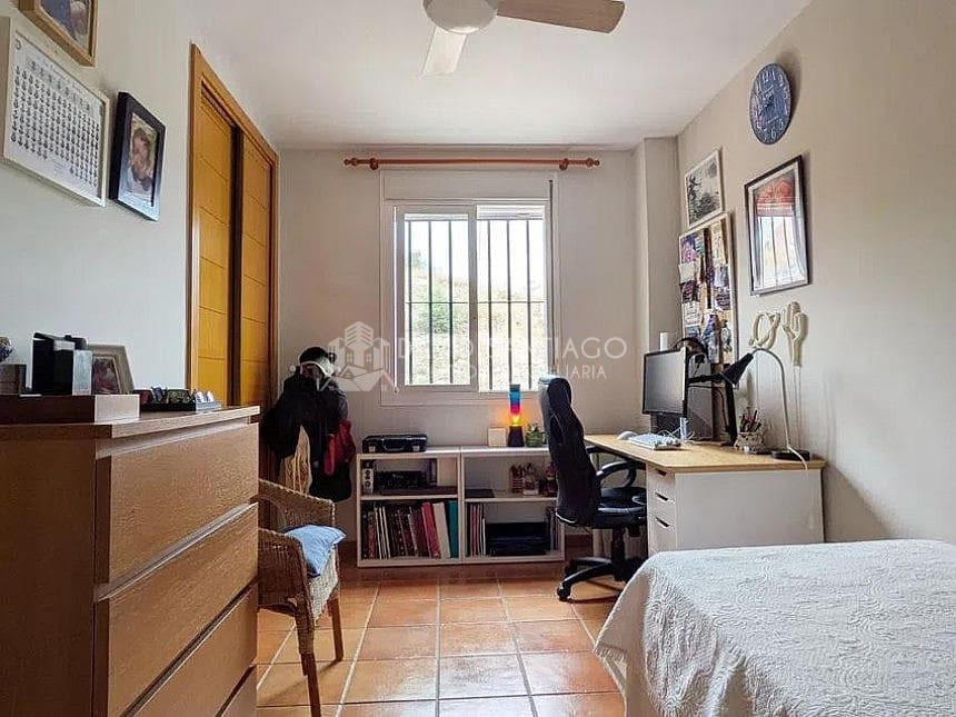 4 slaapkamer Villa te koop in Rincon de la Victoria met zwembad garage - € 525.000 (Ref: 9363403)