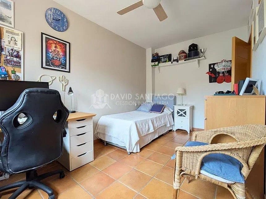 4 slaapkamer Villa te koop in Rincon de la Victoria met zwembad garage - € 525.000 (Ref: 9363403)