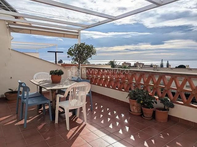 4 soverom Villa til salgs i Rincón de la Victoria med svømmebasseng garasje - € 525 000 (Ref: 9363403)