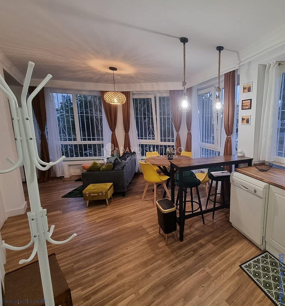 2 soveværelse Lejlighed til salg i Nerja - € 249.000 (Ref: 9379414)