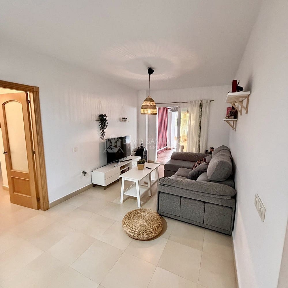 2 soverom Leilighet til salgs i Caleta de Velez med svømmebasseng - € 390 000 (Ref: 9400032)