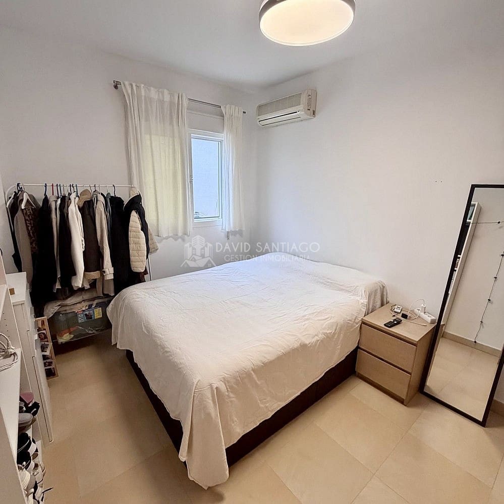 2 soverom Leilighet til salgs i Caleta de Velez med svømmebasseng - € 390 000 (Ref: 9400032)