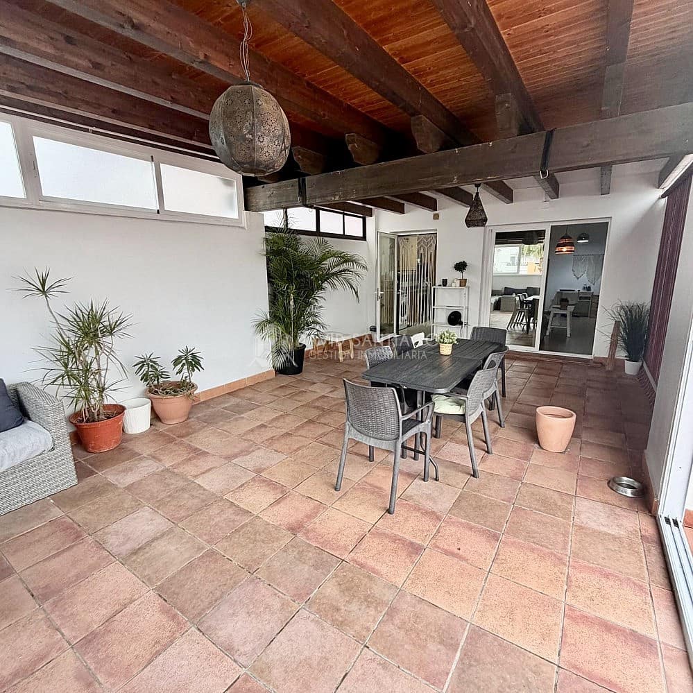 2 soverom Leilighet til salgs i Caleta de Velez med svømmebasseng - € 390 000 (Ref: 9400032)