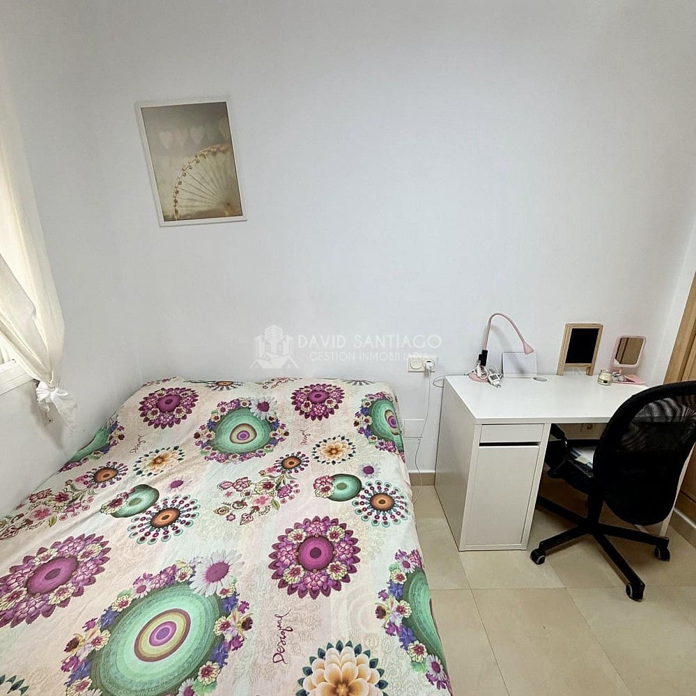 2 soverom Leilighet til salgs i Caleta de Velez med svømmebasseng - € 390 000 (Ref: 9400032)