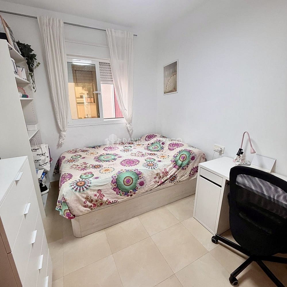 2 soverom Leilighet til salgs i Caleta de Velez med svømmebasseng - € 390 000 (Ref: 9400032)