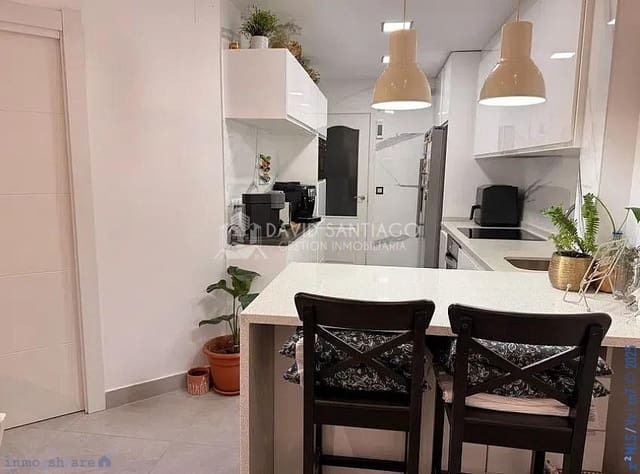 4 soveværelse Lejlighed til salg i La Cala del Moral, Rincón de la Victoria med swimmingpool - € 415.000 (Ref: 9447167)