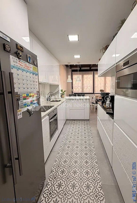 4 sypialnia Apartament na sprzedaż w La Cala del Moral z basenem - 415 000 € (Ref: 9447167)