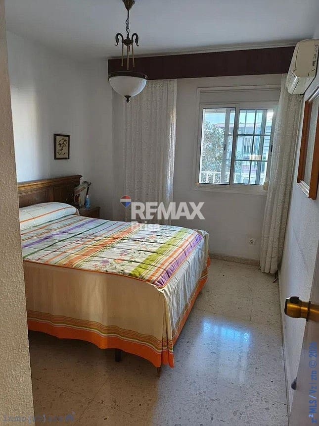 4 soveværelse Lejlighed til salg i Malaga by - € 415.000 (Ref: 9454788)