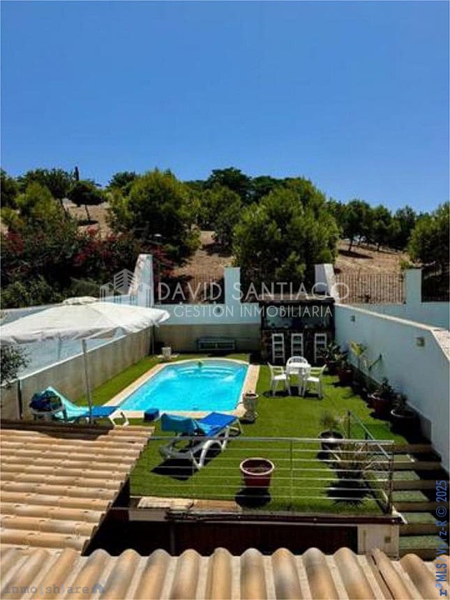 3 Zimmer Haus zu verkaufen in Malaga Stadt mit Pool Garage - 525.000 € (Ref: 9454791)