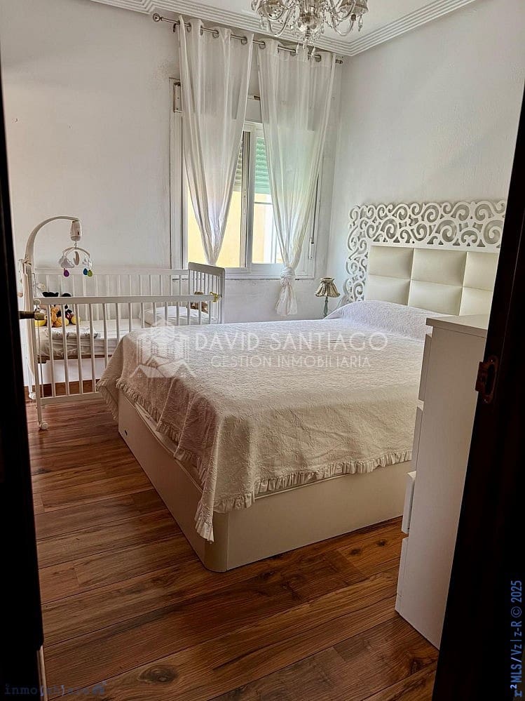 3 Zimmer Haus zu verkaufen in Malaga Stadt mit Pool Garage - 525.000 € (Ref: 9454791)